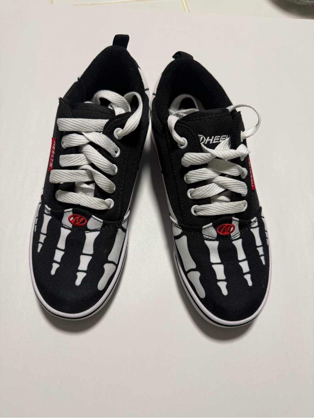 Heelys Black & White Skeleton Canvas Skate Sneakers